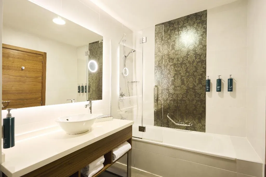 SUITE KING BED ONE BEDROOM  Room, Hilton Garden Inn Sevilla, Seville