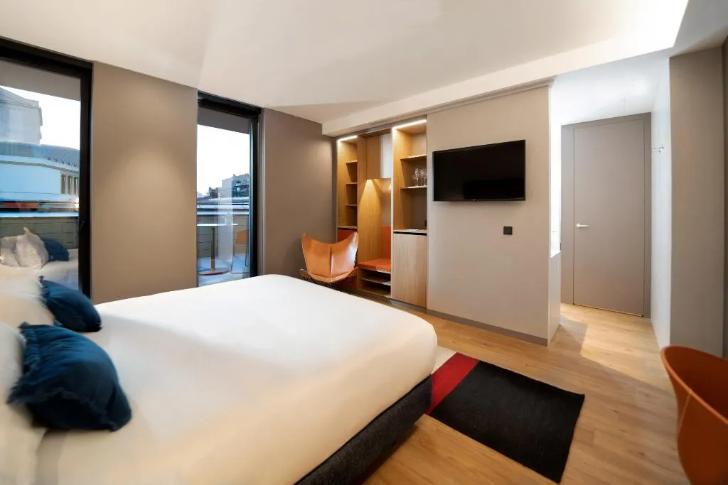 Double or Twin DELUXE WITH TERRACE Room, Ocean Drive Madrid, Madrid