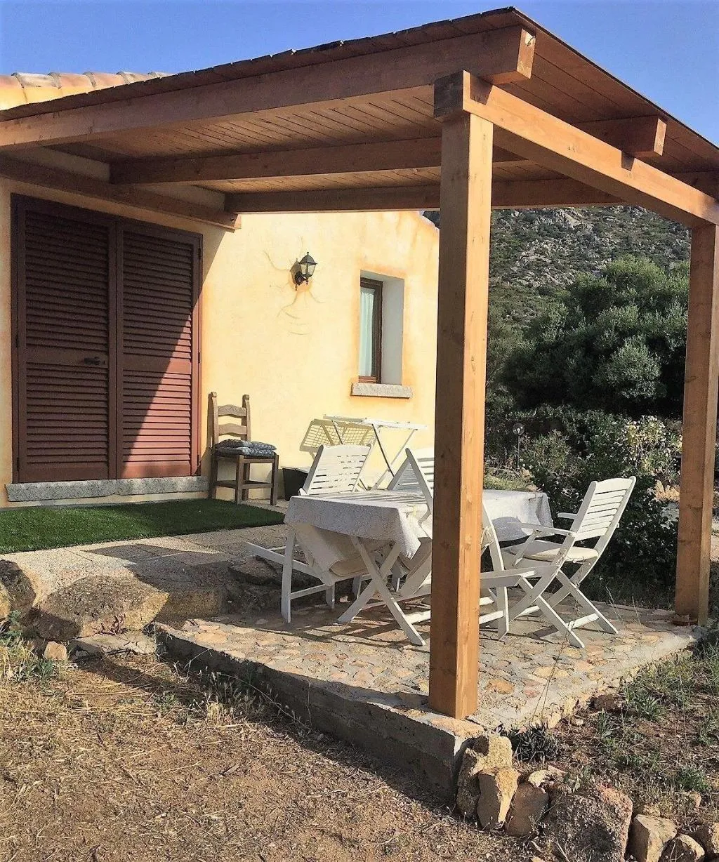 Room, B&B Su Donnigheddu, Olbia