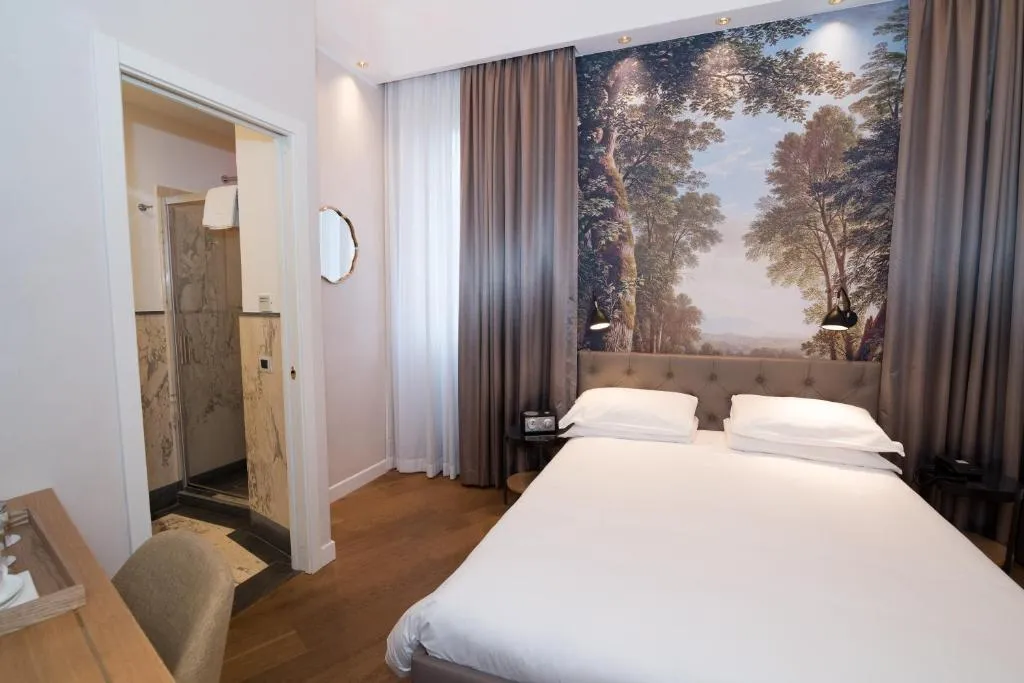 DOUBLE DELUXE Room, Accademia, Rome