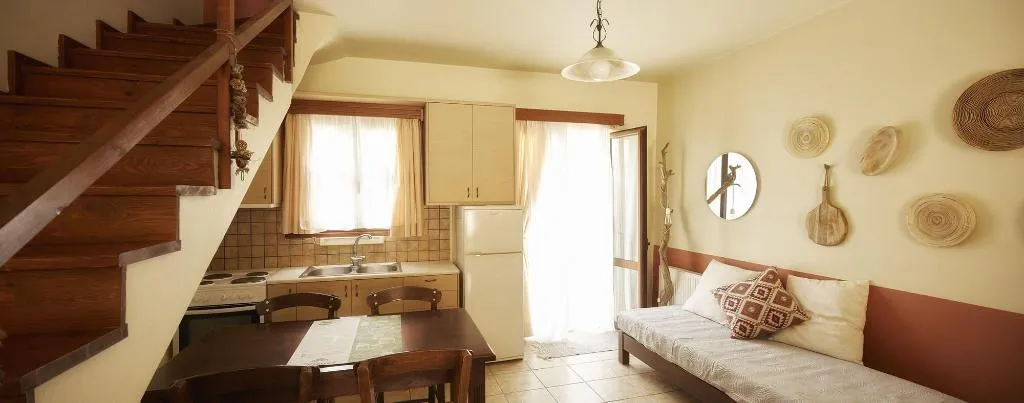 Room, Earino, Crete