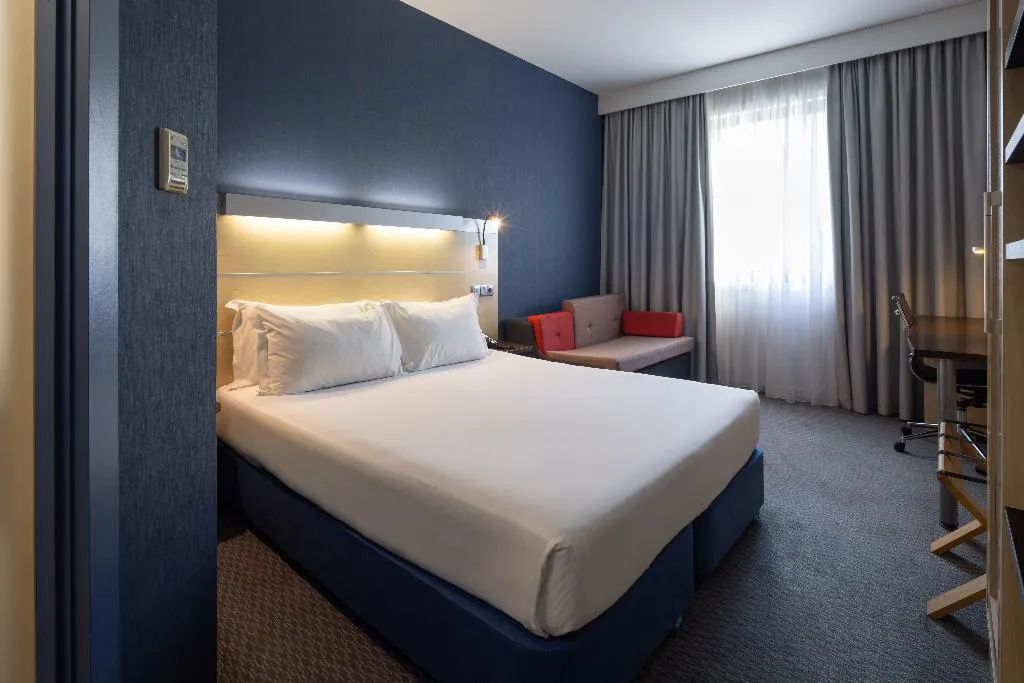 DOUBLE WITH DOUBLE BED Room, Holiday Inn Express Porto Exponor, Porto