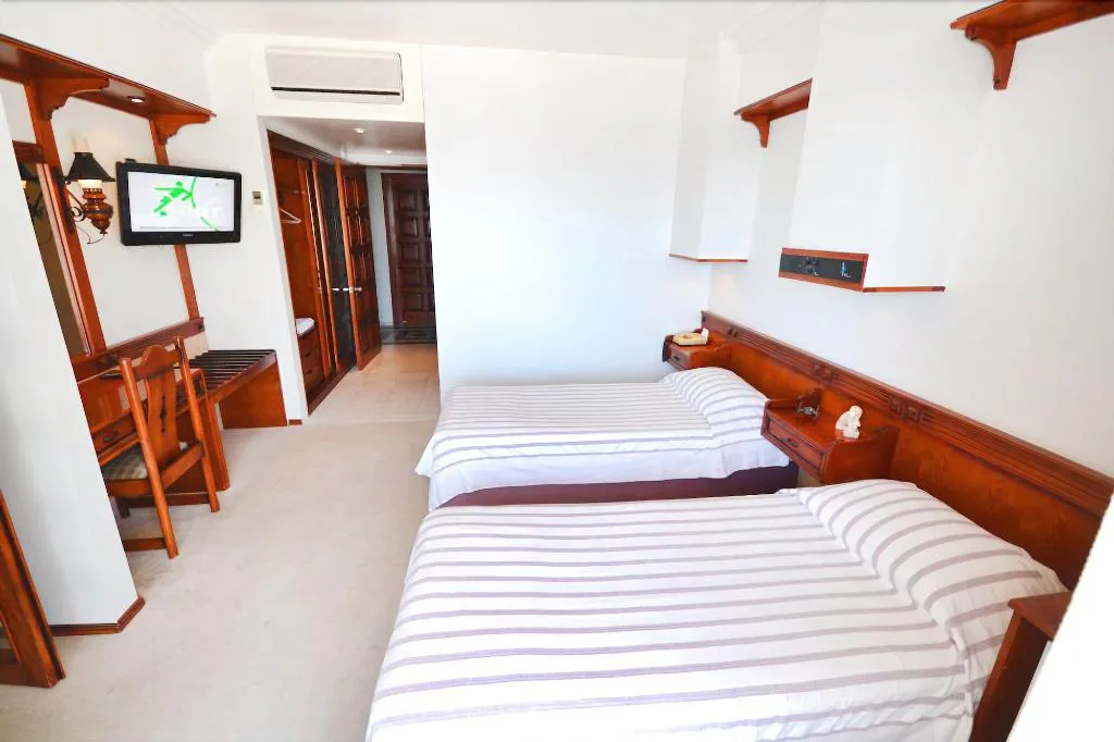 Room, Bac Pansiyon, Dalaman