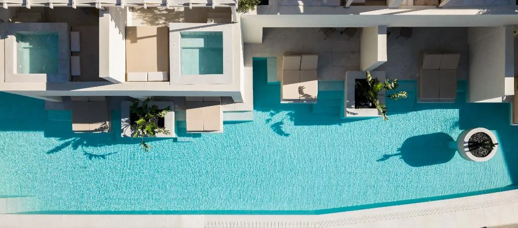 Pool, Heyday Luxury Suites, Santorini