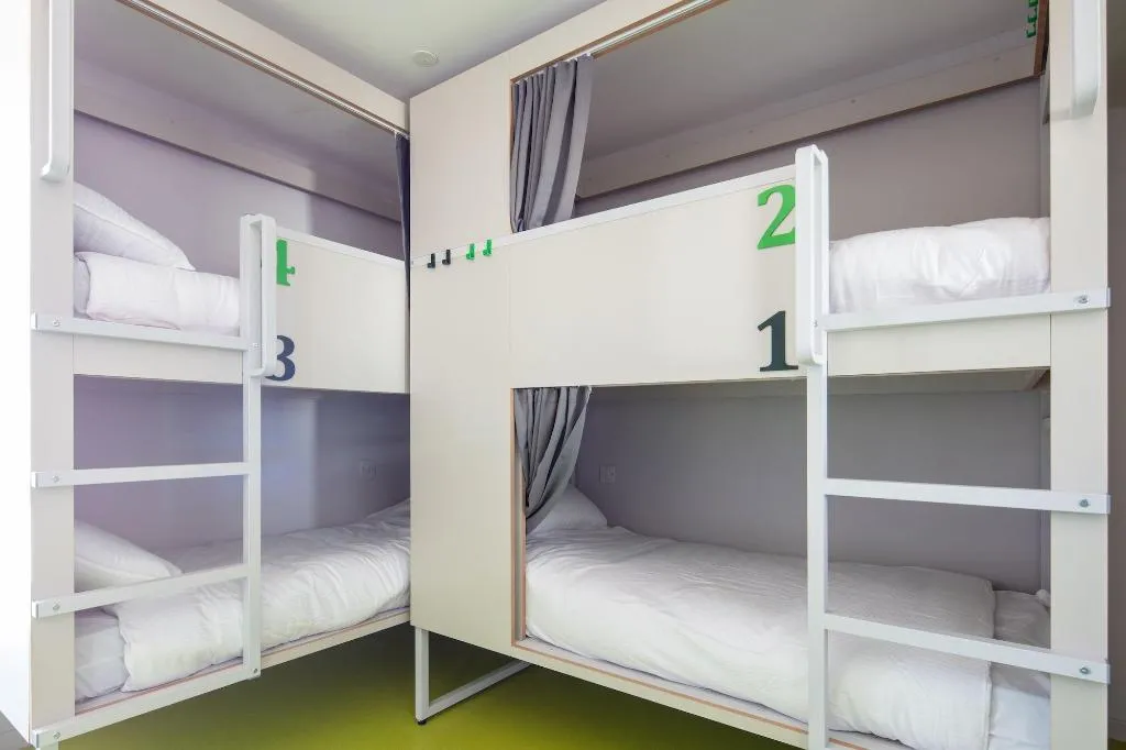 Room, Clink i Lár, Dublin
