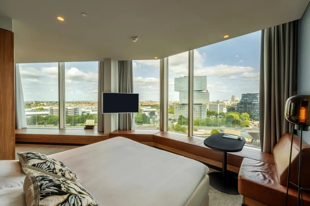 DOUBLE SUPERIOR KING BED Room, Van der Valk Hotel Amsterdam Zuidas, Amsterdam
