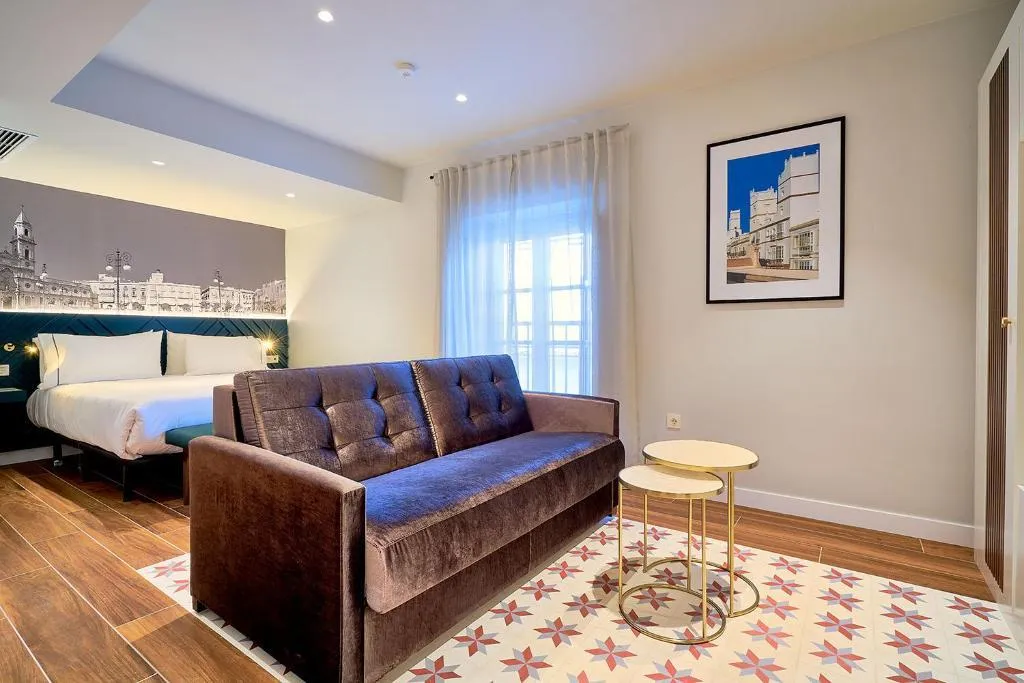Room, Tandem Torres De Cádiz Suites, Costa De La Luz
