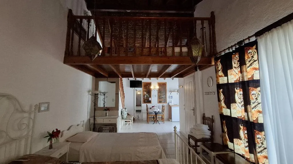 Room, Castellino Studios, Rhodes