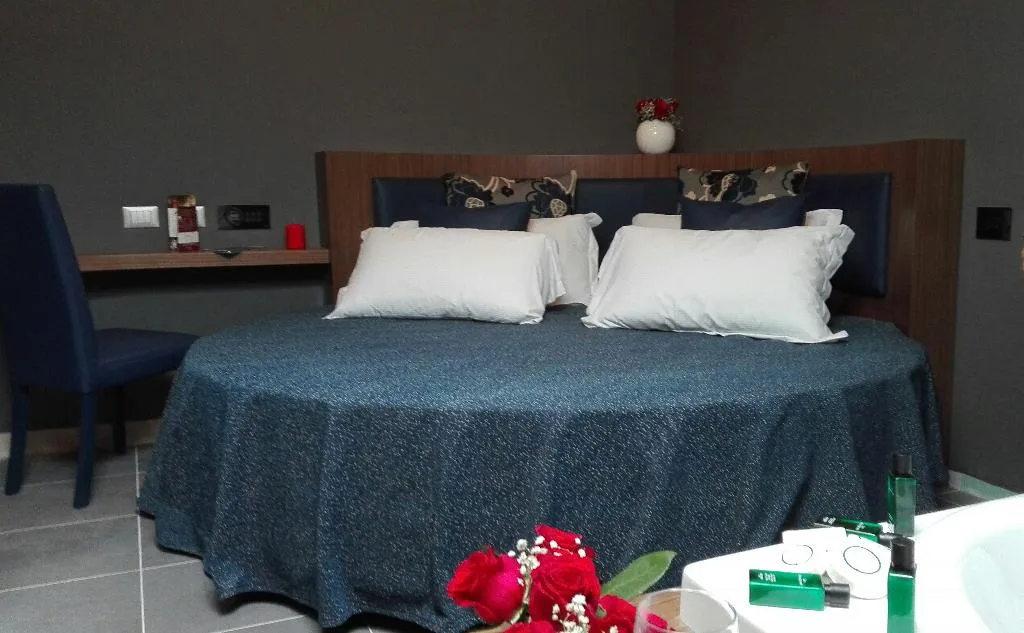 JUNIOR SUITE STANDARD Room, The Building, Rome