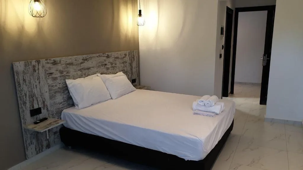 Room, Evita Blue, Athens