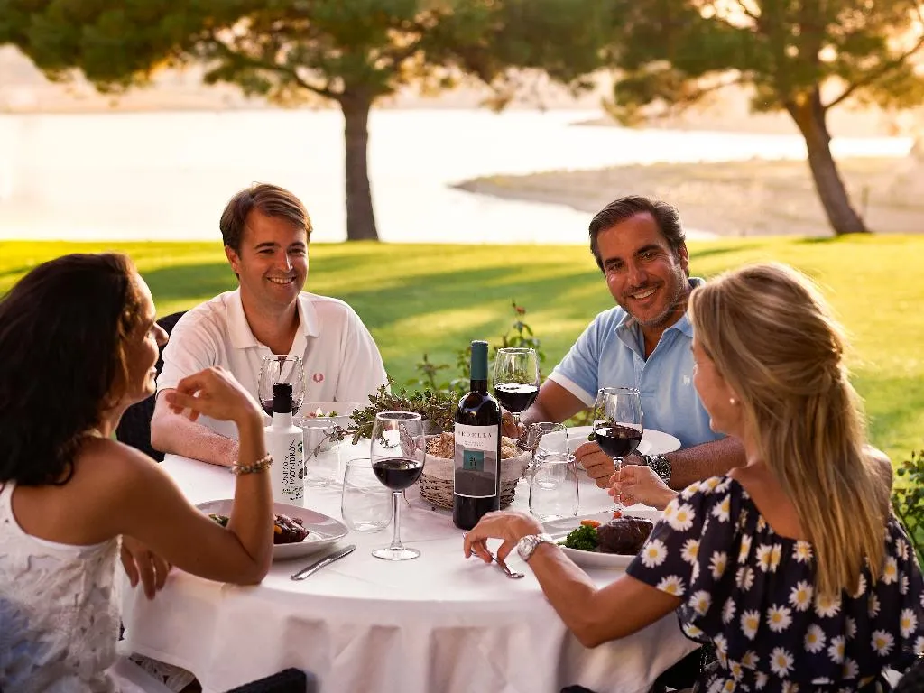Restaurant, La Viñuela, Costa Del Sol