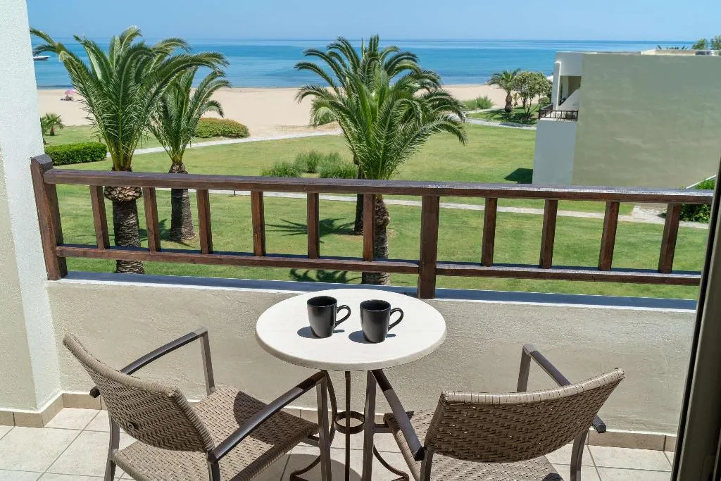 Room, Pilot Beach Resort, Crete
