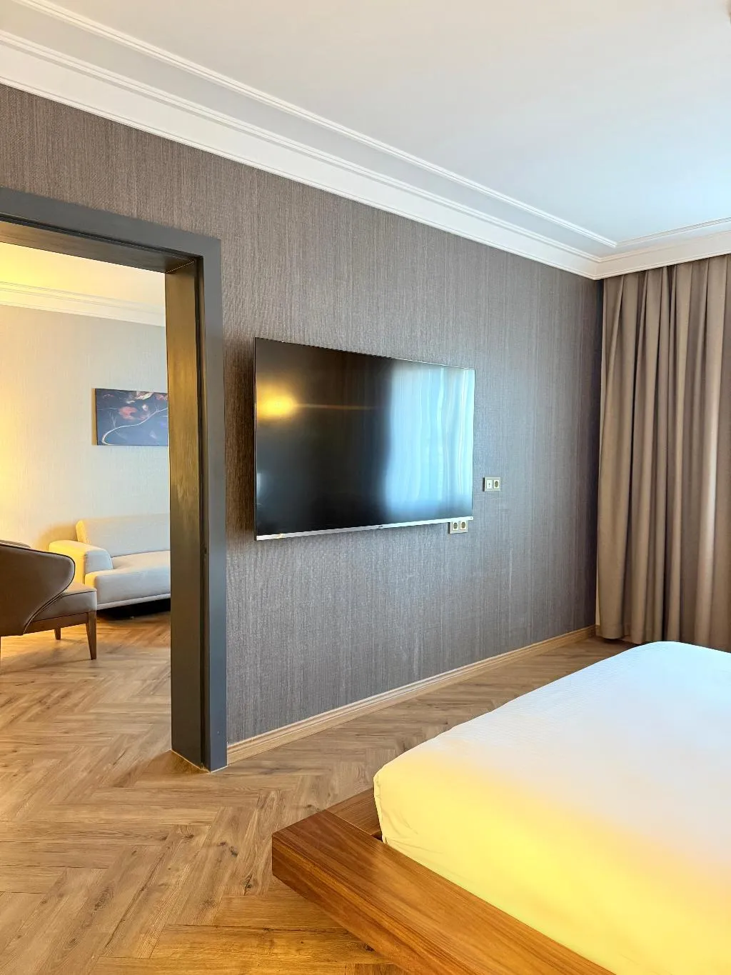 SUITE KING BED WITH JACUZZI Room, The Yali Konak Hotel Izmir, Izmir