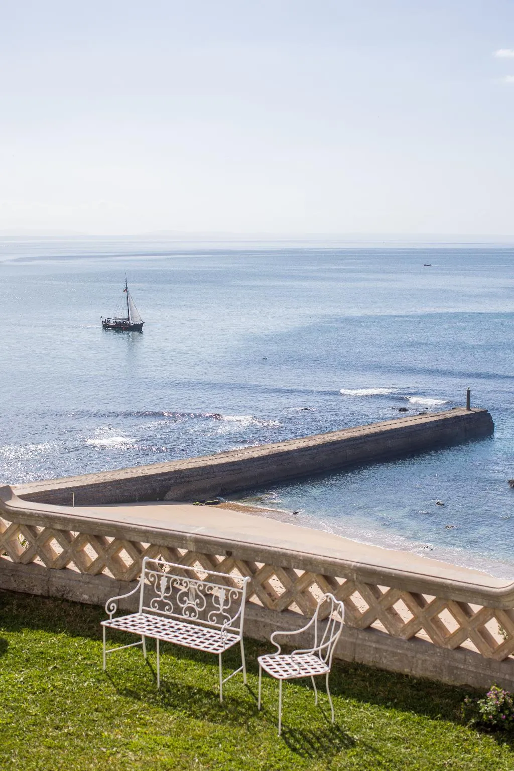 Terrace, Estoril Vintage Hotel, Lisbon