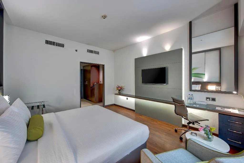 Double or Twin DELUXE Room, Howard Johnson Plaza by Wyndham Dubai Deira, Dubai