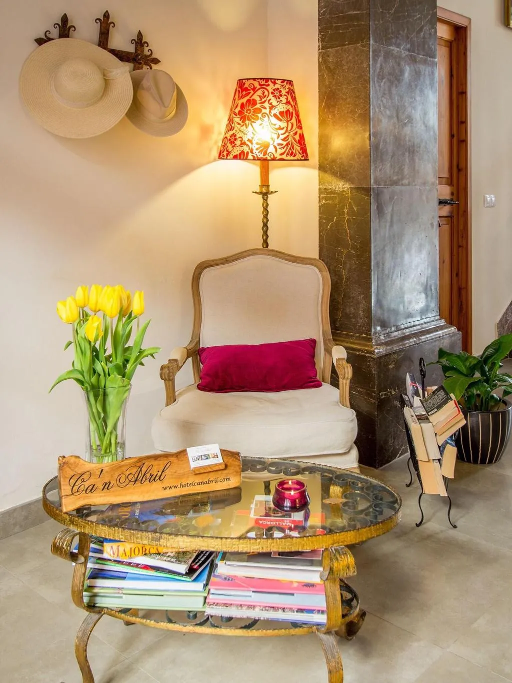 Lobby, Can Abril, Majorca