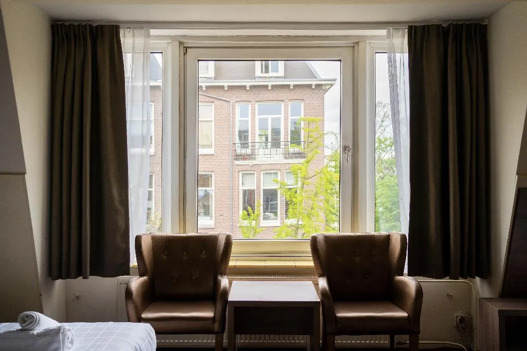 TRIPLE STANDARD Room, Aadam Wilhelmina, Amsterdam