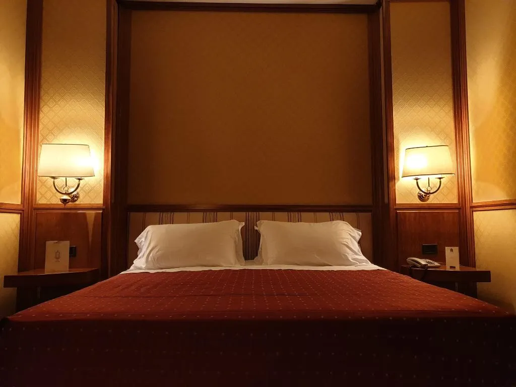 DOUBLE STANDARD Room, Grand Hotel Duca d'Este, Rome