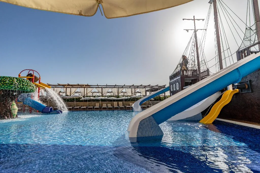 Pool, Zafiro Bahia, Majorca