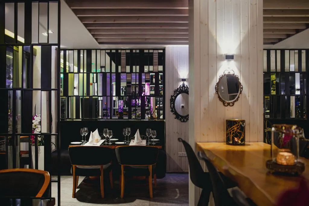 Restaurant, The Ciao Stelio Deluxe Hotel, Cyprus