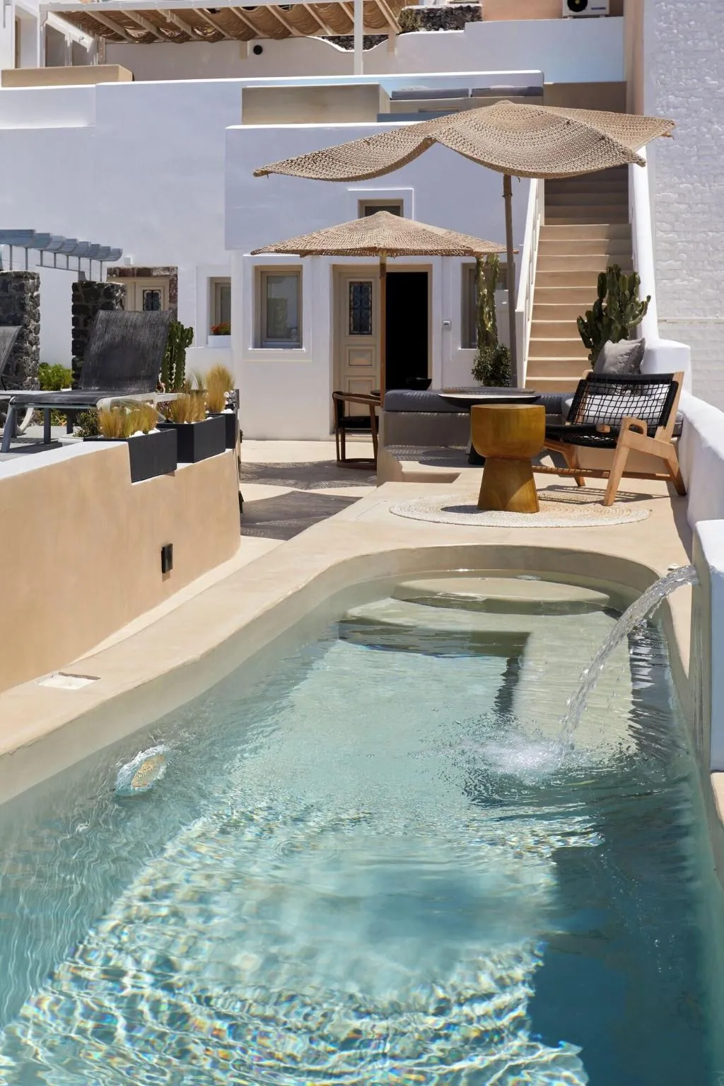 Room, You And Me Suites, Santorini