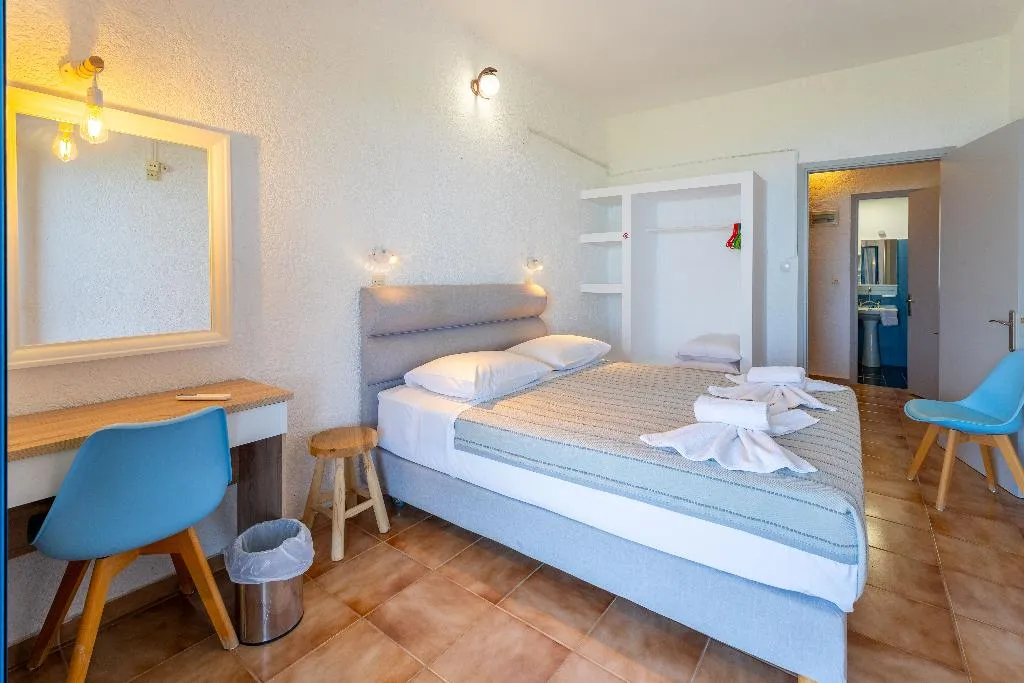 APARTMENT SEA VIEW Room, Metaxatos Apartments, Kefallinia