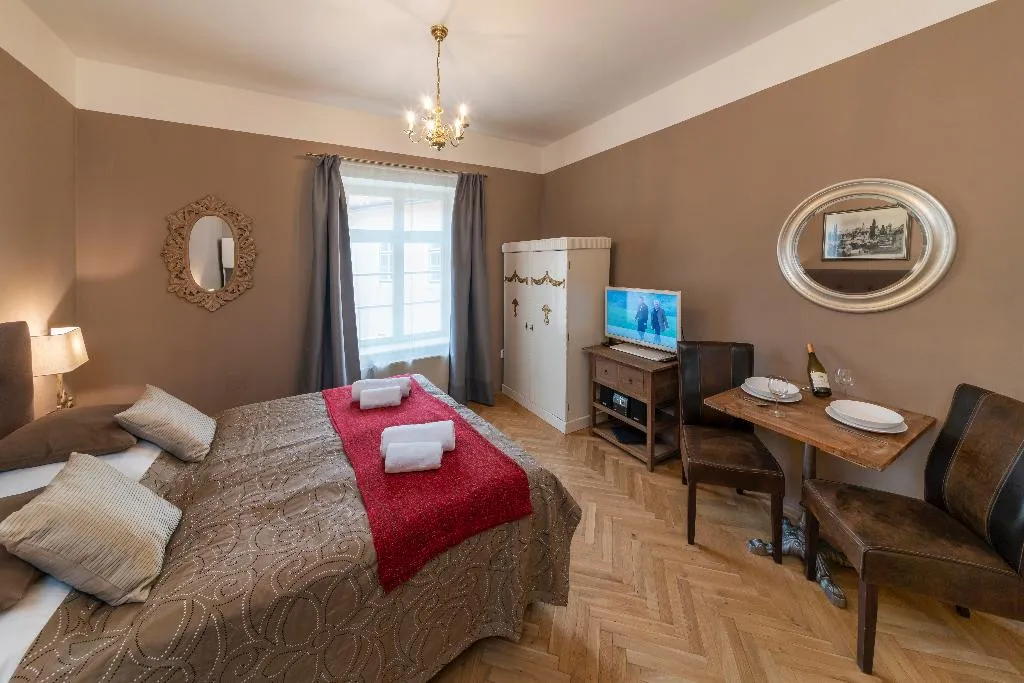 STUDIO STANDARD Room, Old Town - Aparthotel Michalska, Prague