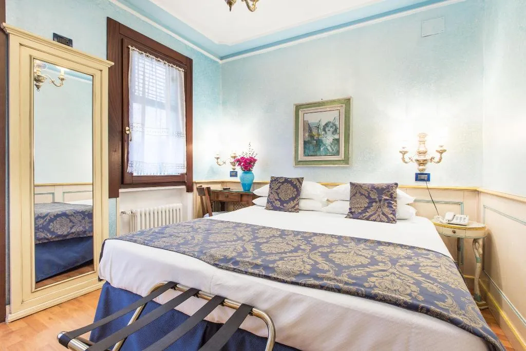 DOUBLE STANDARD Room, Al Piave, Venice