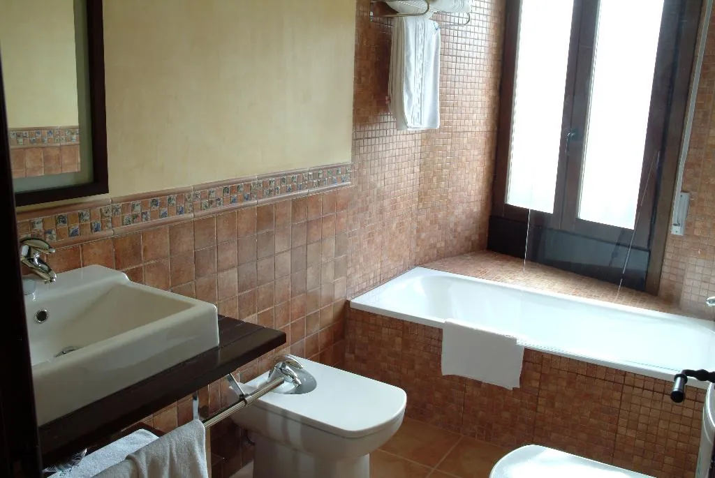 APARTMENT CAPACITY 5 Room, Ardales, Costa Del Sol