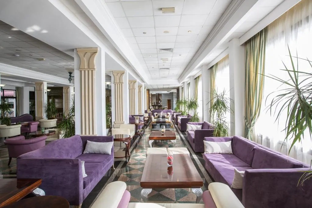 Lobby, Tsokkos Gardens, Cyprus