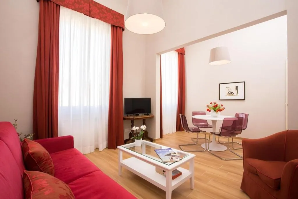 APARTMENT WITH KITCHENETTE Room, Palazzo Alfani Al David, Florence