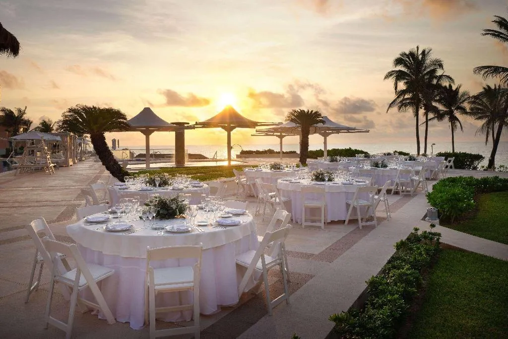 Conferences, Wyndham Grand Cancun All Inclusive Resort & Villas, Cancun Area