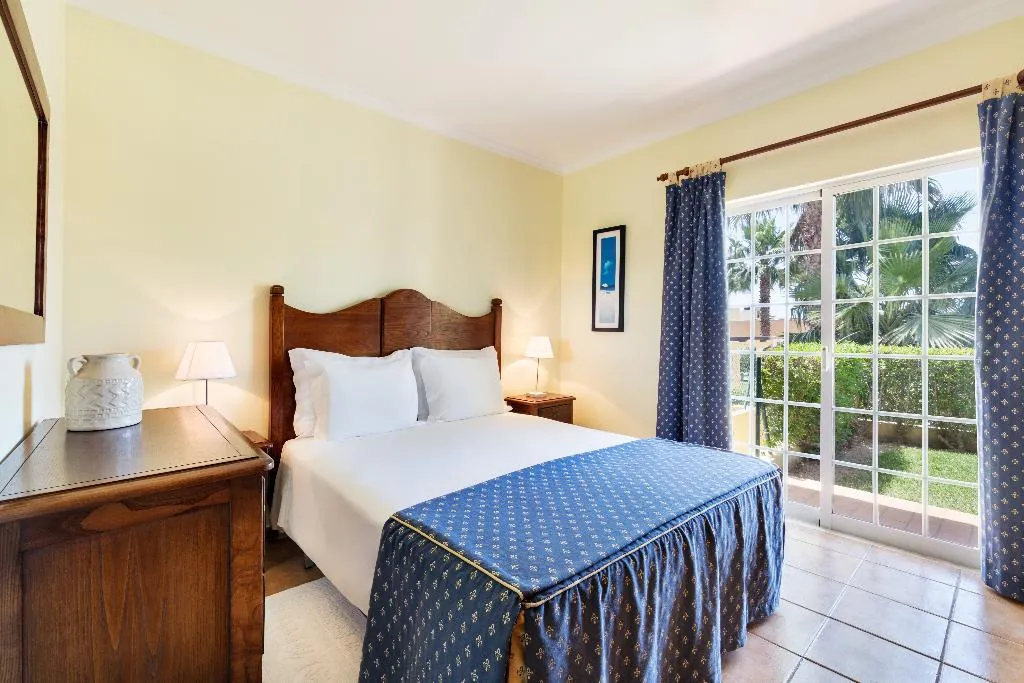 VILLA THREE BEDROOMS Room, Villas Barrocal, Algarve