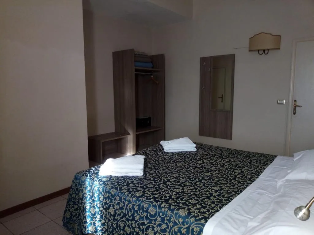DOUBLE ECONOMY Room, HHB Hotel, Florence