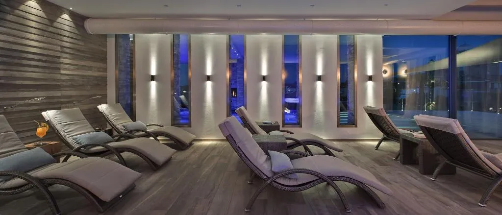 Sports and Entertainment, Esplanade Tergesteo – Luxury Retreat, Venice