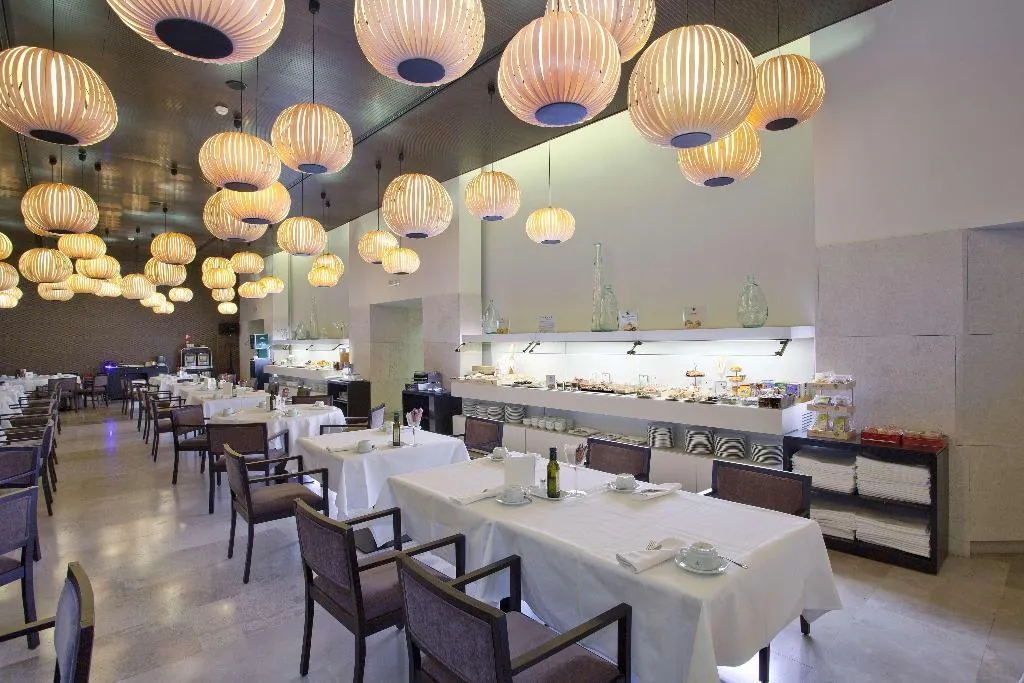 Restaurant, Parador de Alcala de Henares, Madrid