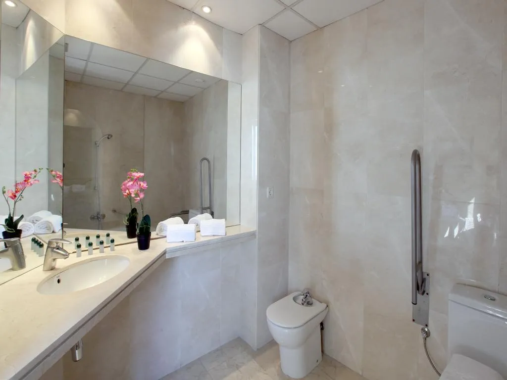 SINGLE STANDARD Room, Lleo, Barcelona