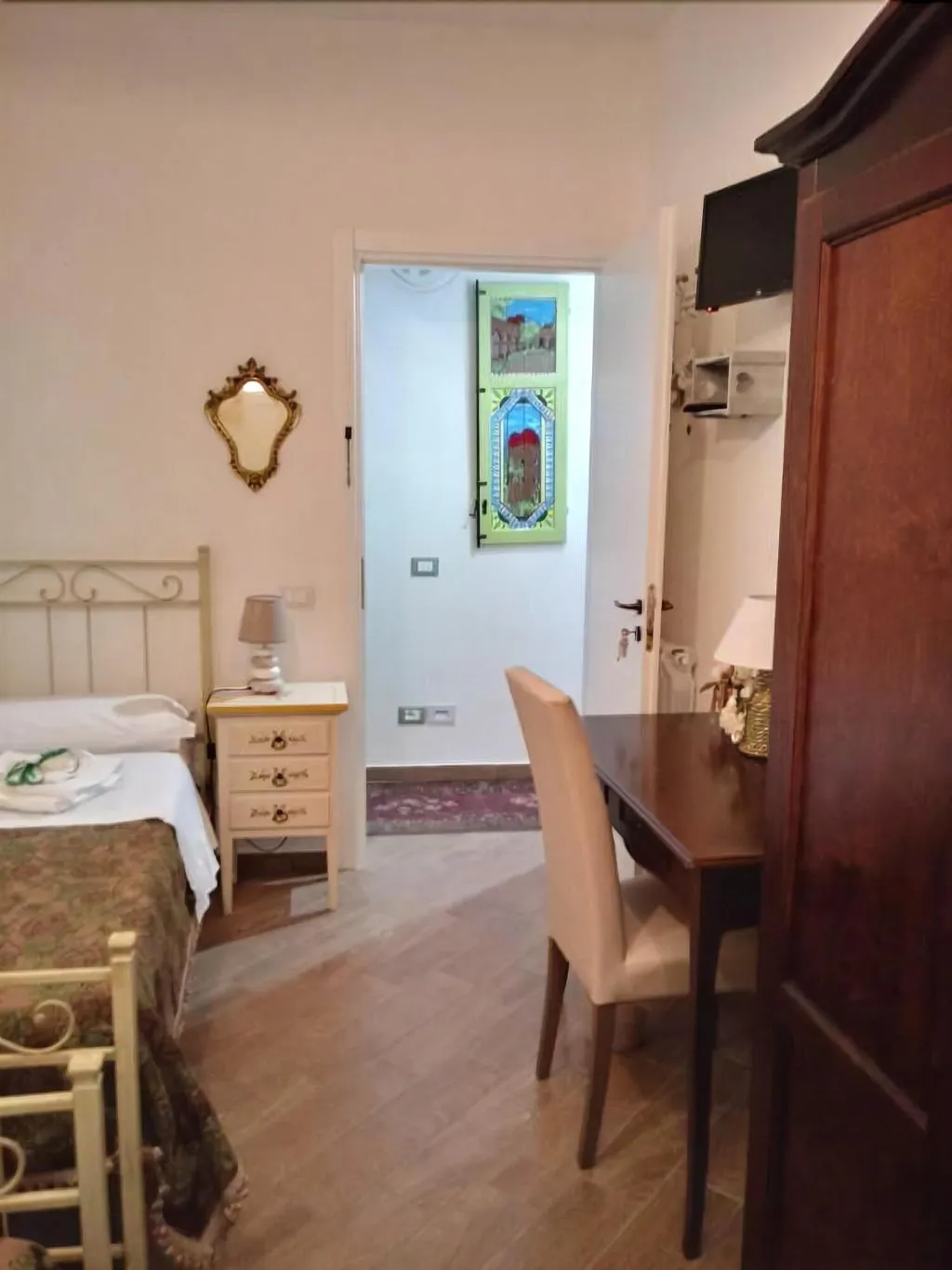 Room, Al Bastione Normanno, Catania