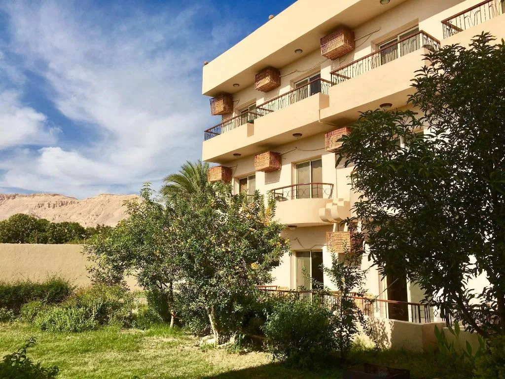 General view, New Memnon Hotel, Luxor