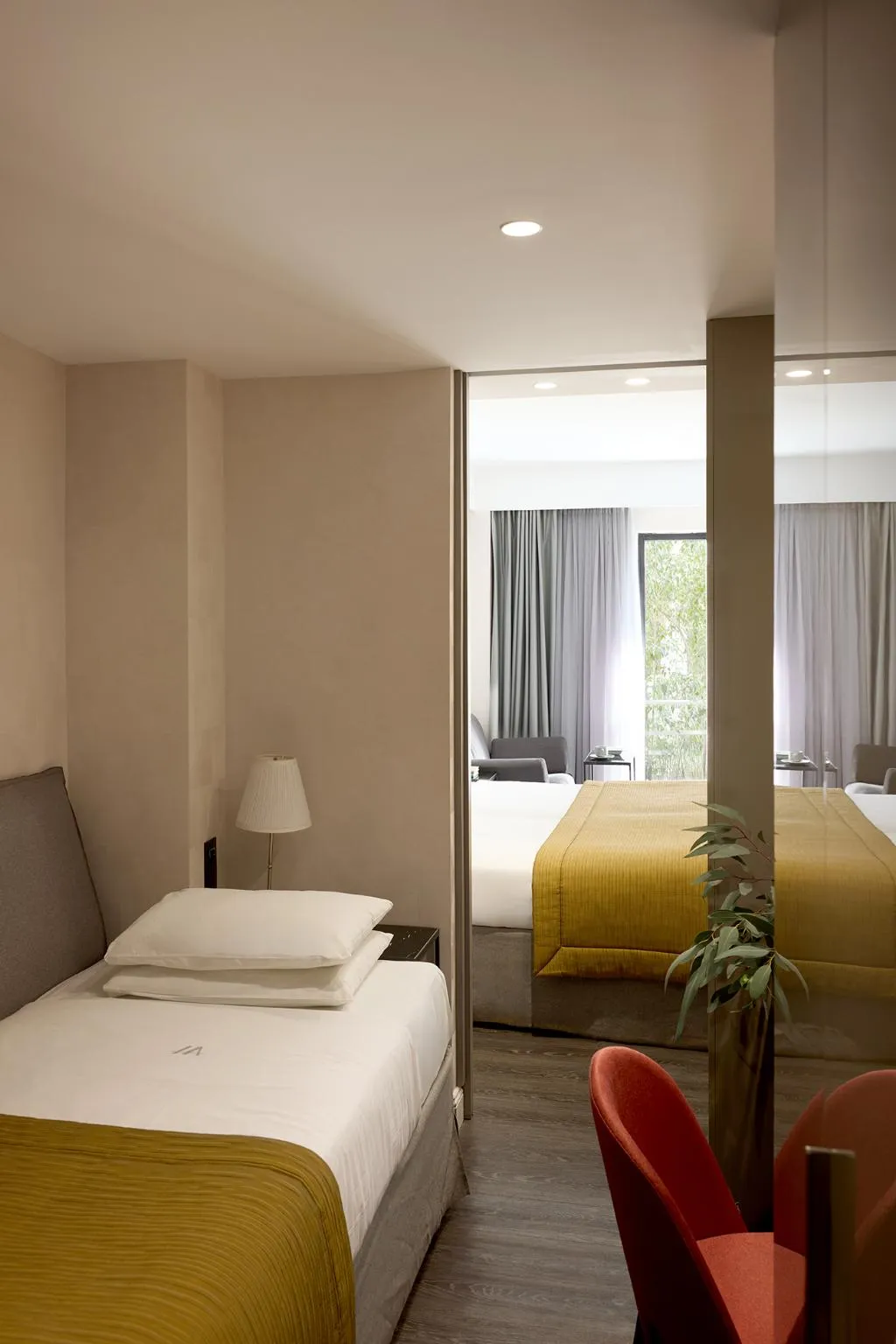 FAMILY ROOM STANDARD Room, Astor Hotel Athens, Athens