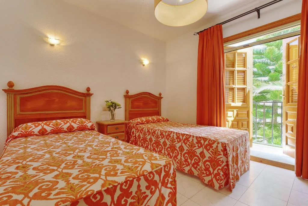 General view, Muthu Infiniti Beach Resort, Costa Almeria