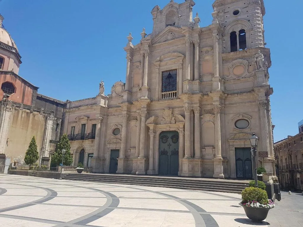 General view, The Artists, Palermo