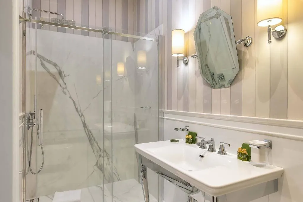 Room, Florence Luxury Suites, Florence