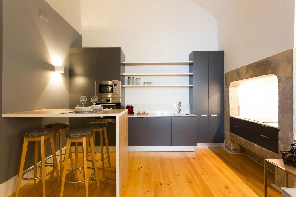 Room, Feels Like Home Chiado Prime Suites, Lisbon