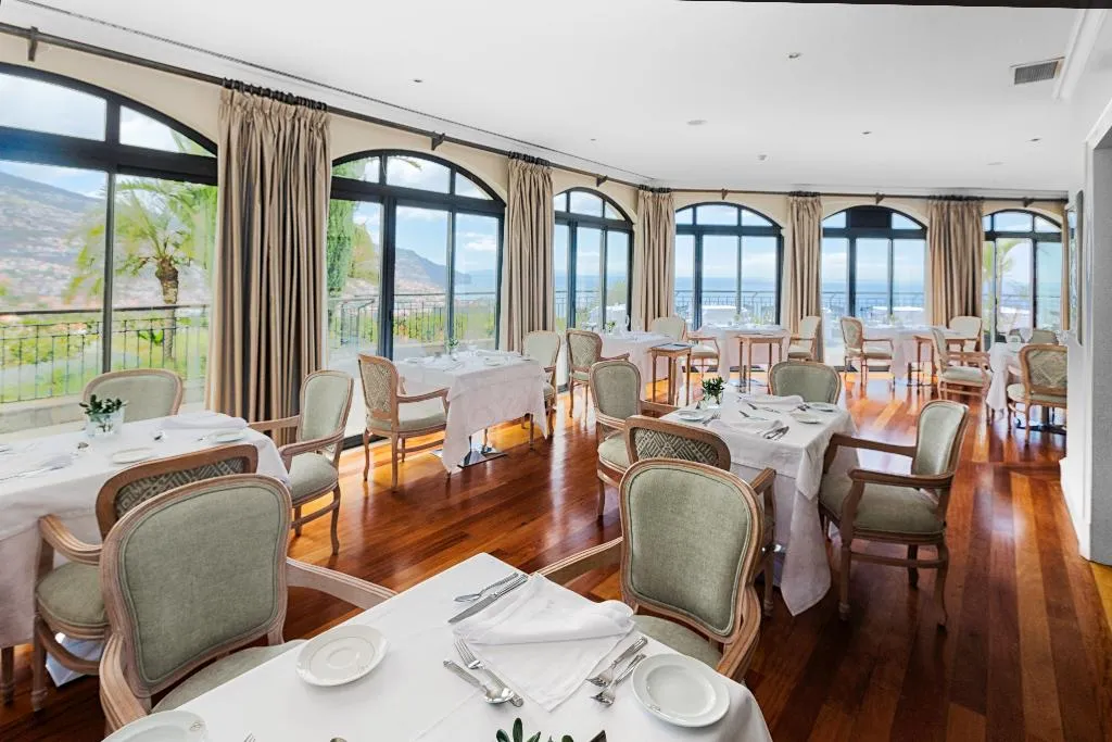 Restaurant, Quinta Funchal Gardens - Adults Only, Madeira