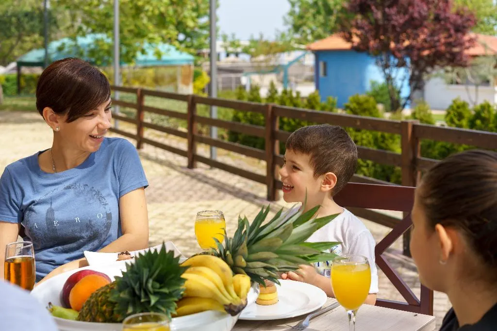 Restaurant, Cronwell Platamon Resort, Thessaloniki