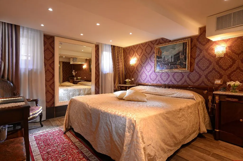 Double or Twin STANDARD Room, Hotel Santa Marina, Venice