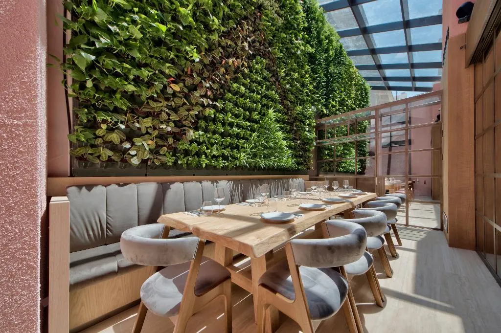 Restaurant, Land's End Boutique Hotel, Malta