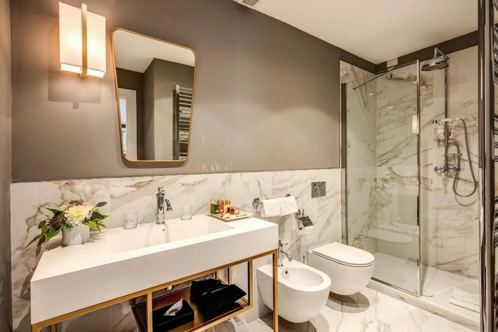 SINGLE ONE BED Room, Eitch Borromini Palazzo Pamphilj, Rome