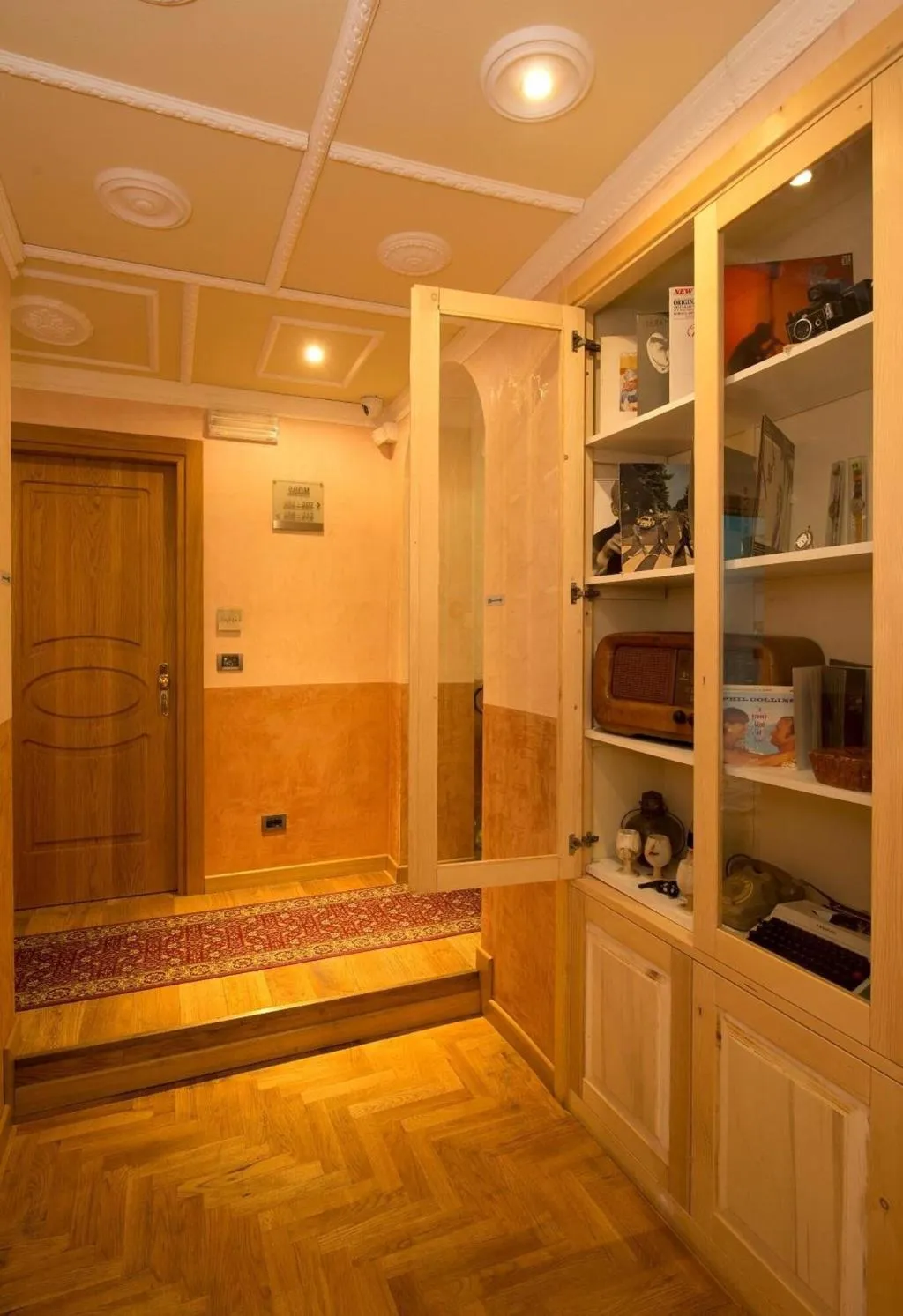 Sports and Entertainment, Hotel Panizza, Milan